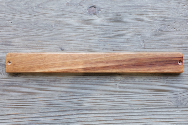 Magnetic Knife Strip: Canarywood 24" Model A