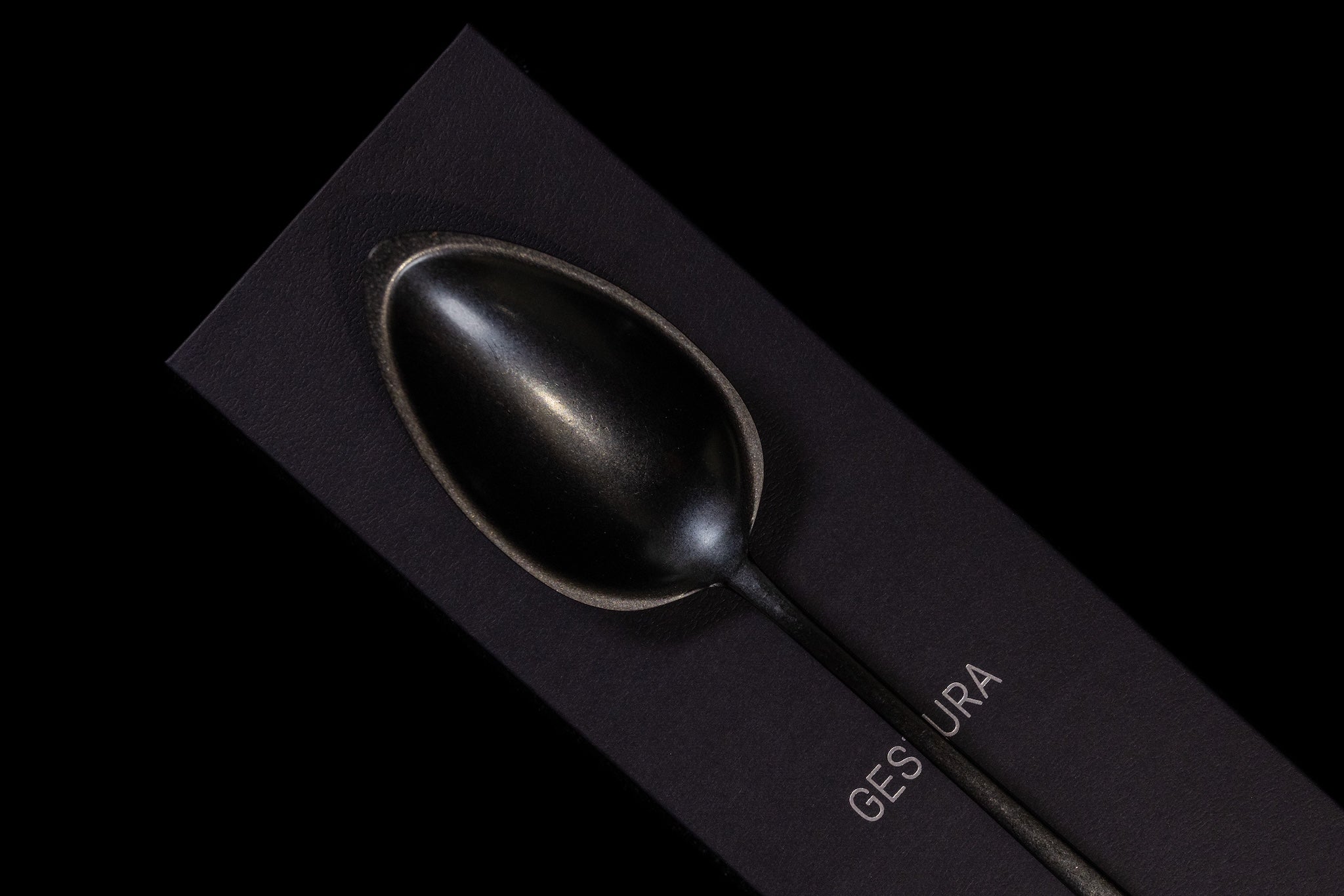 Gestura 01 Gunmetal Solid Spoon