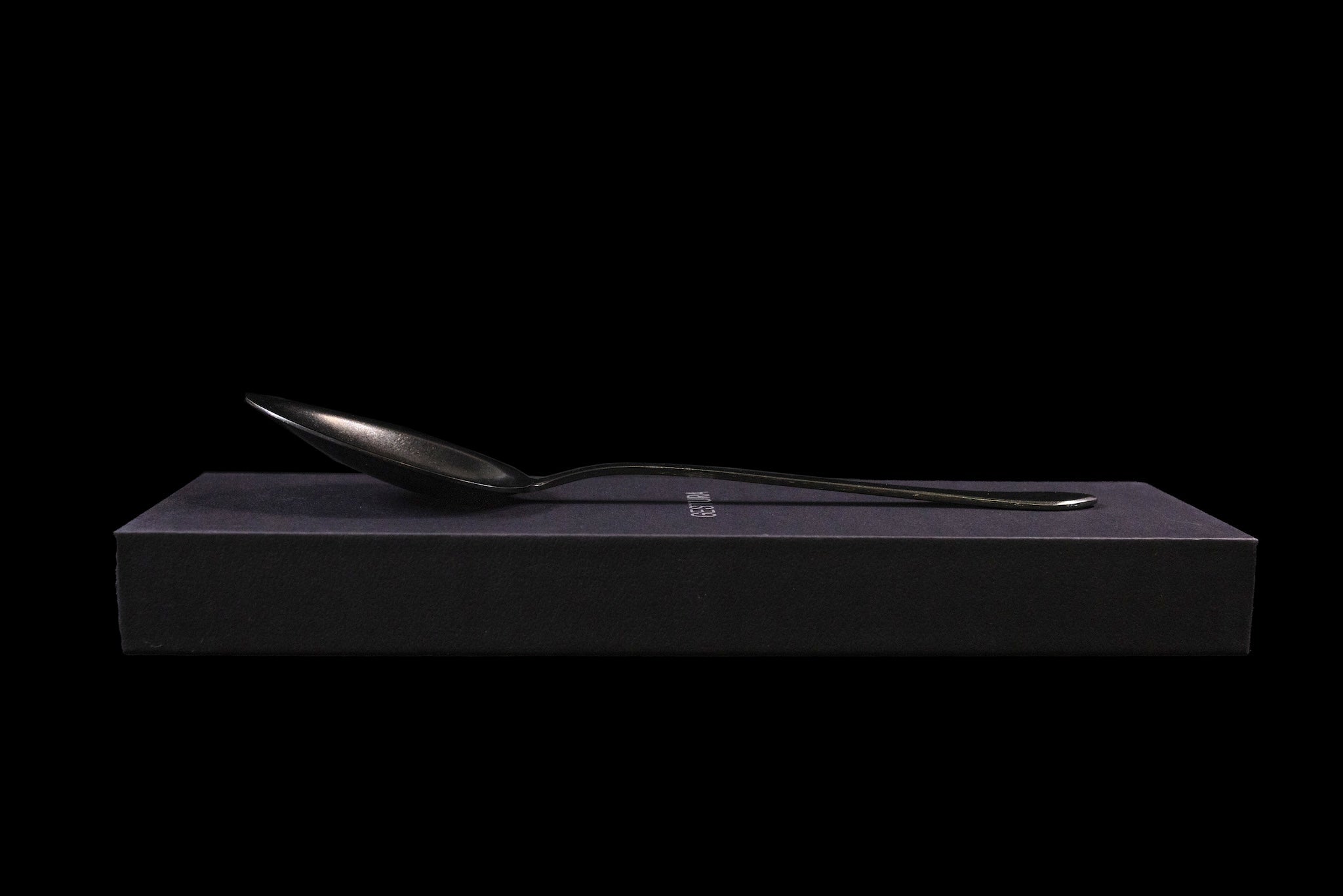 Gestura 01 Gunmetal Solid Spoon