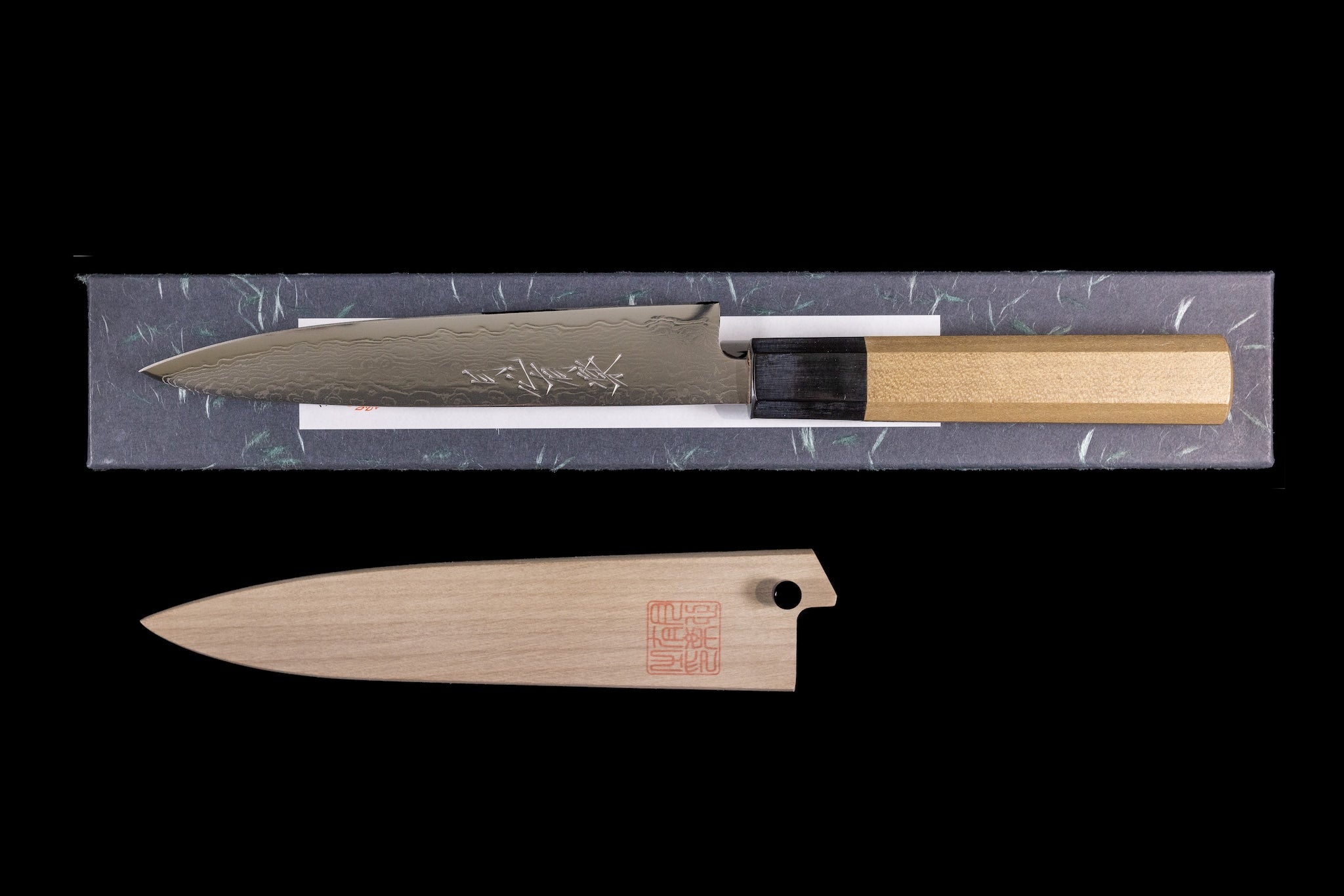 Gesshin Uraku 150mm Ginsanko Damascus Wa-Petty