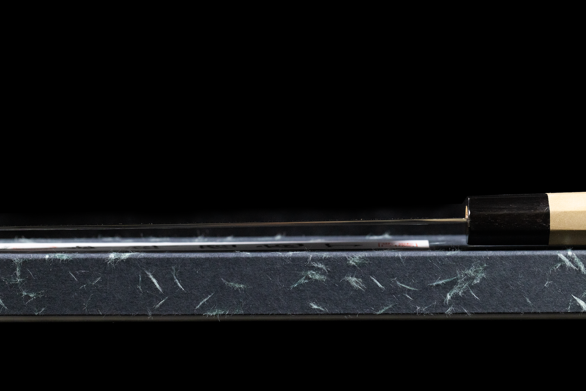 Gesshin Uraku 210mm Ginsanko Damascus Kiritsuke Wa-Gyuto