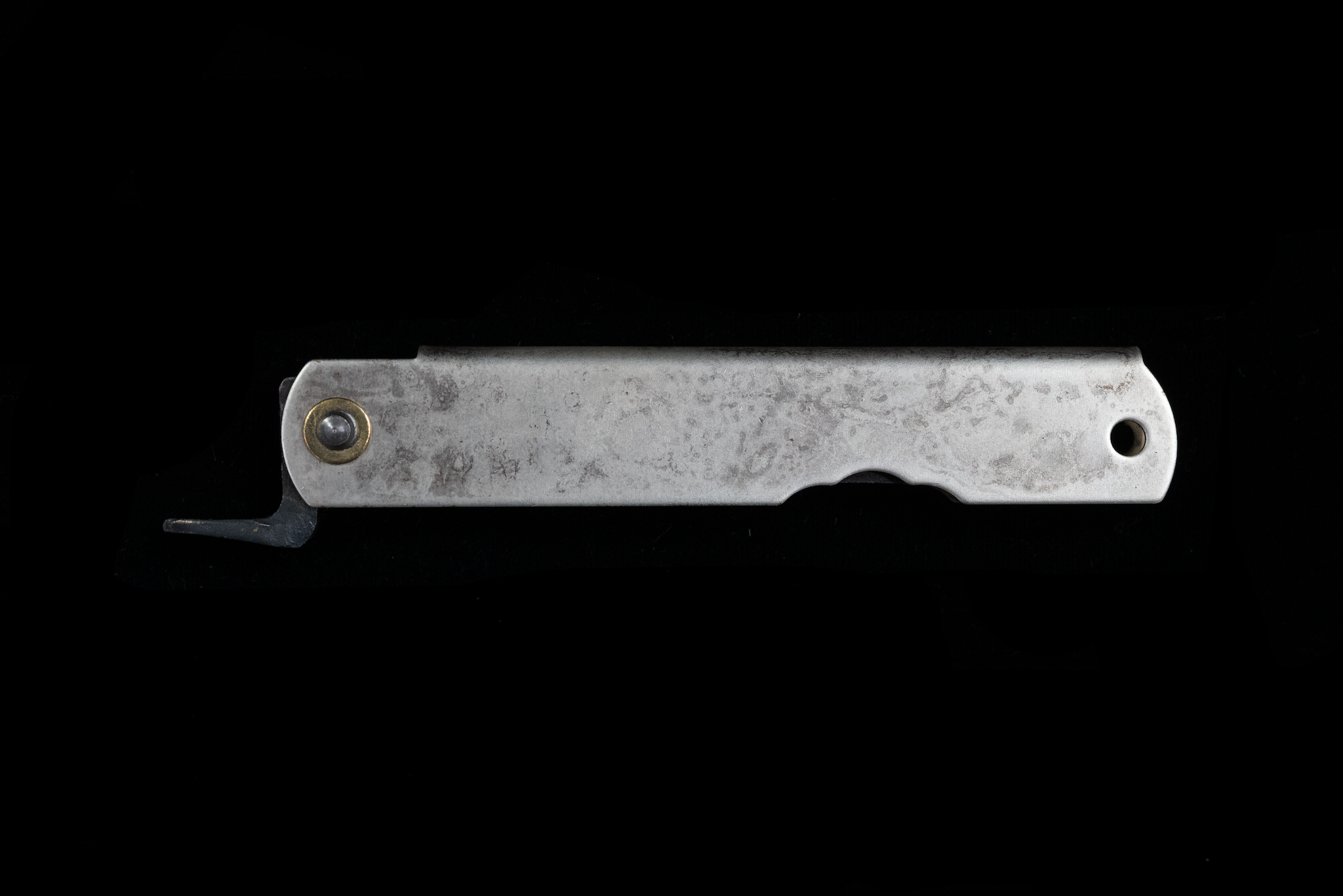 Kurouchi Folding Knife - Silver Patina Handle