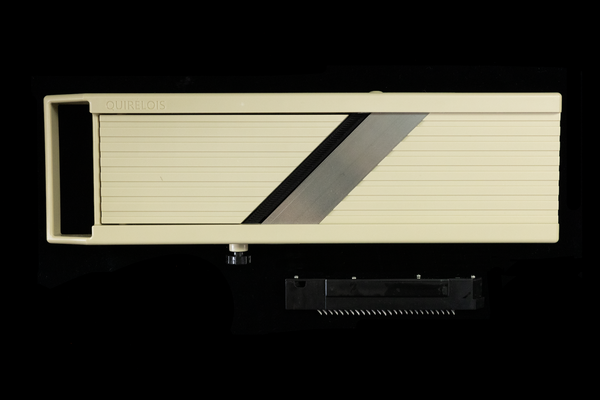 Quirelois Vegetable Slicer - Beige