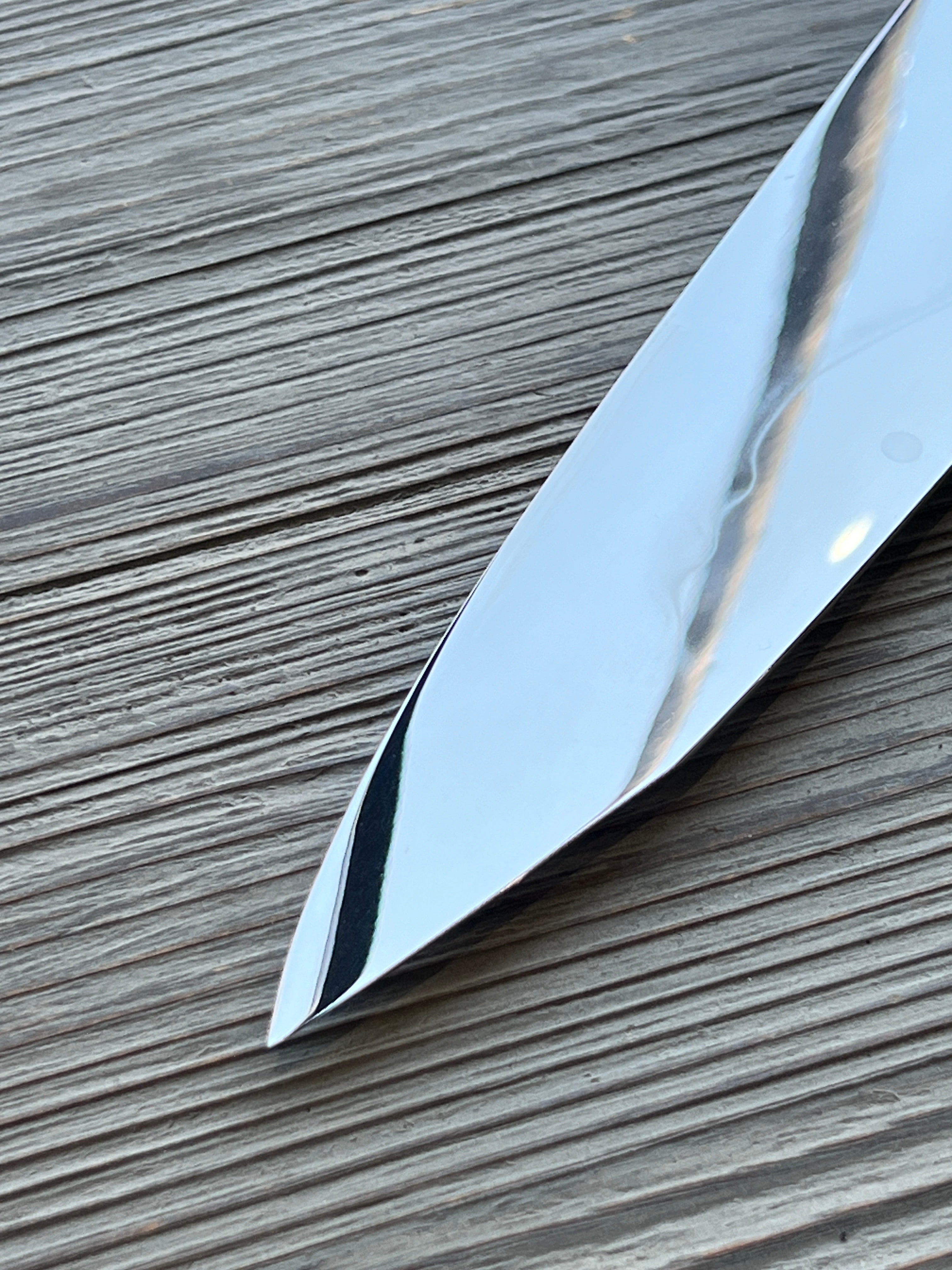 Gesshin Uraku 240mm White #1 Mizu-Honyaki Wa-Gyuto
