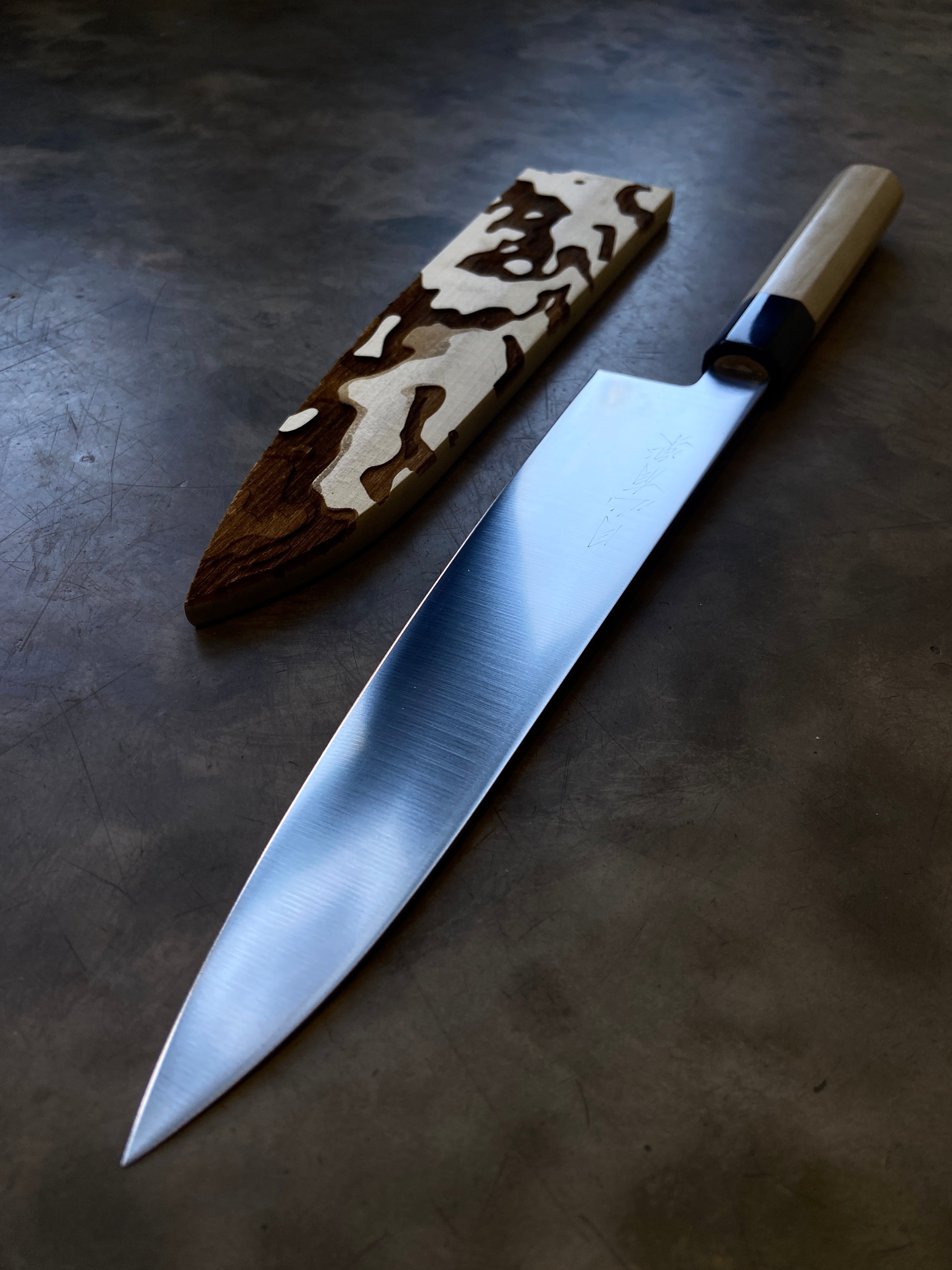 Instagram Special - Gesshin Uraku 240mm VG1 Wa-Gyuto