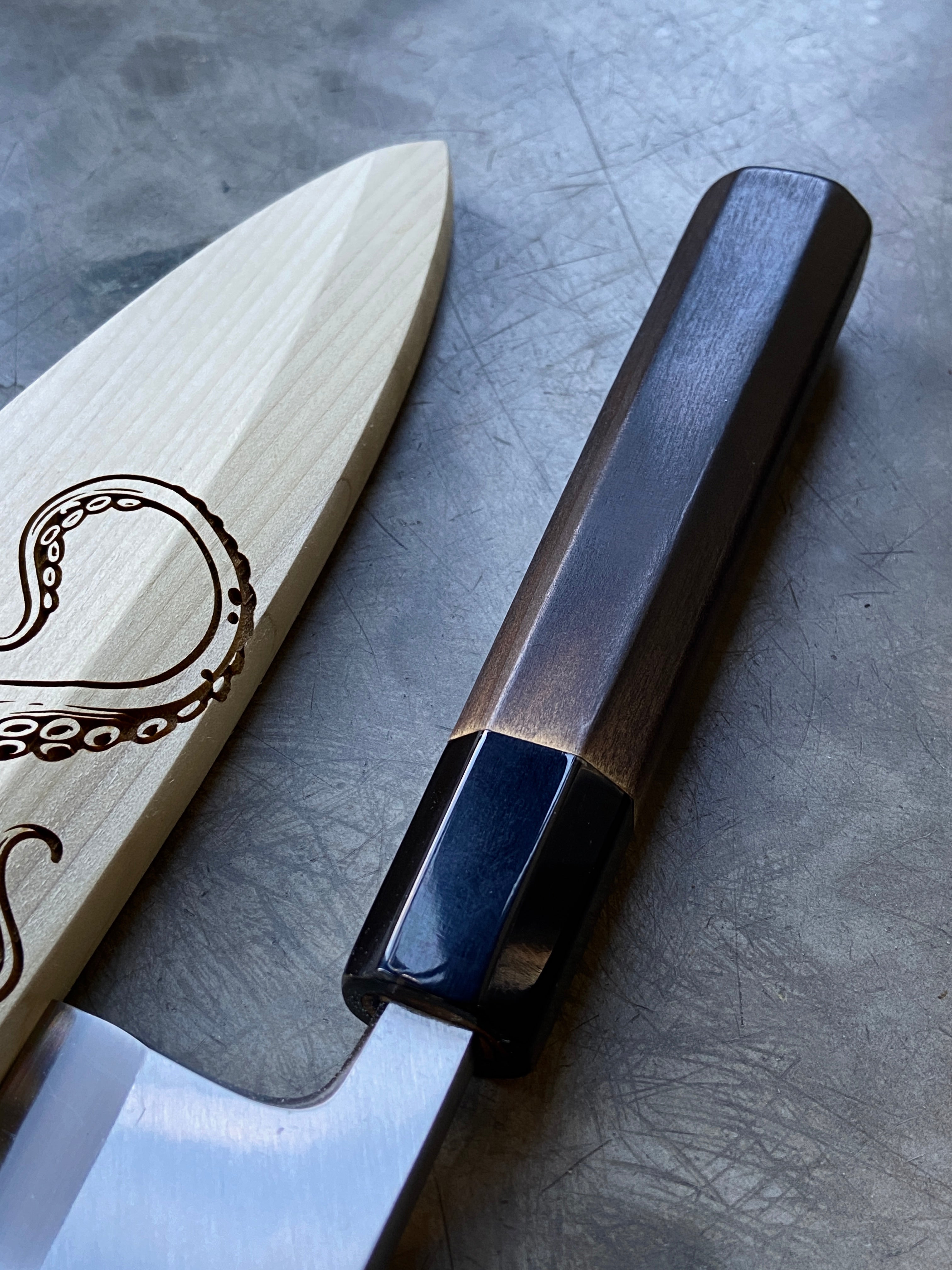 Instagram Special - Gesshin Uraku 240mm White #2 Mioroshi Deba