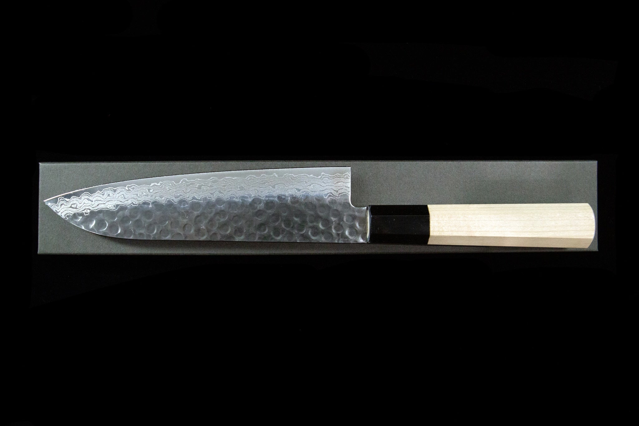 Gonbei 180mm Hammered Damascus Santoku
