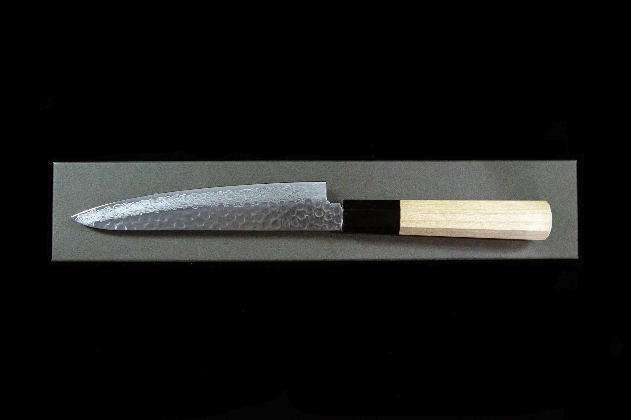Gonbei 150mm Hammered Damascus Wa-Petty