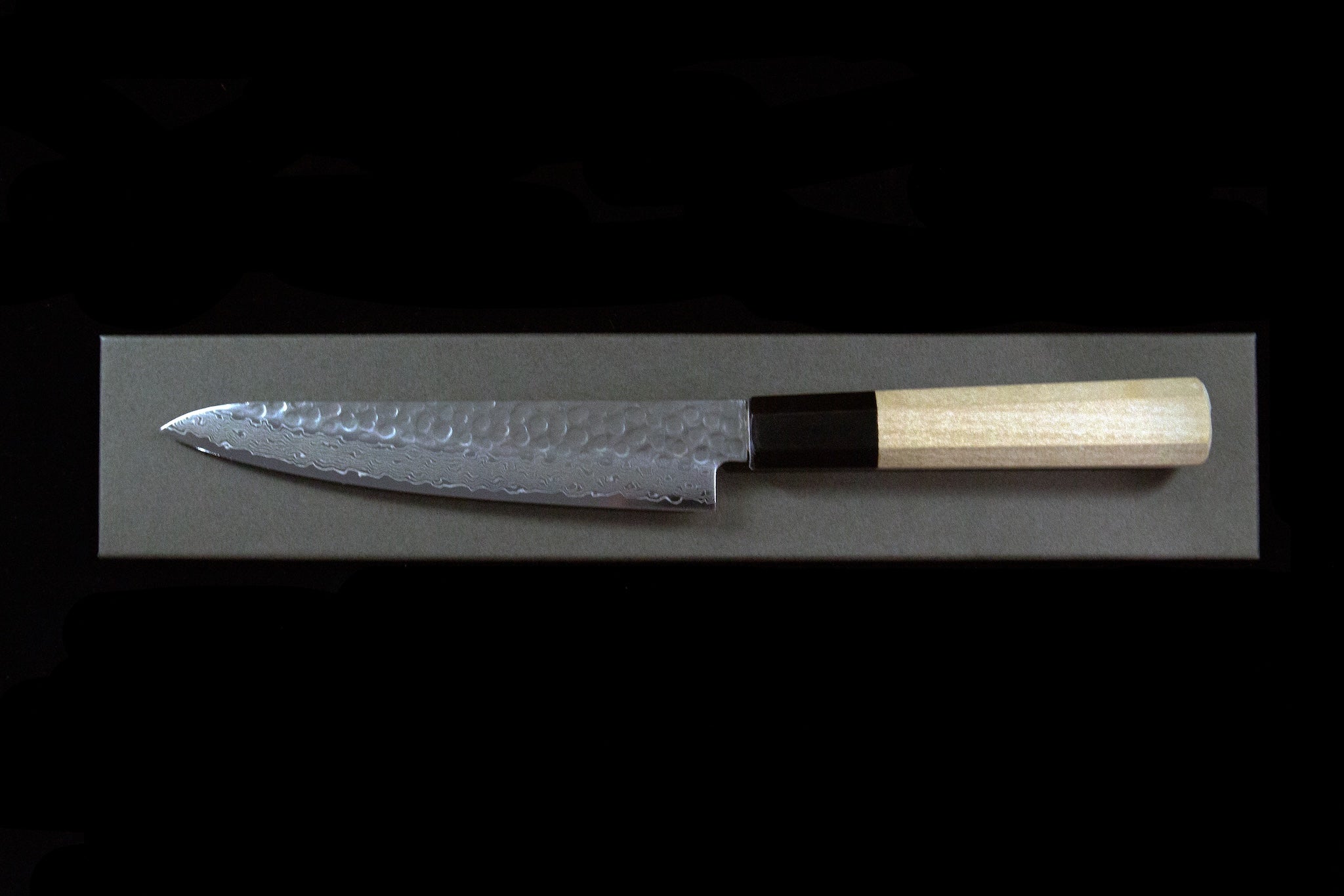Gonbei 150mm Hammered Damascus Wa-Petty