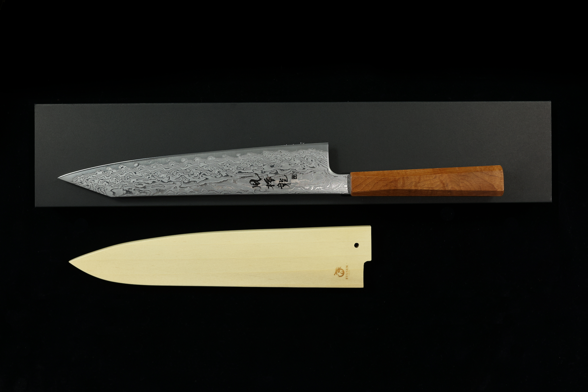 https://www.japaneseknifeimports.com/cdn/shop/products/2S4A0732.png?v=1679599253