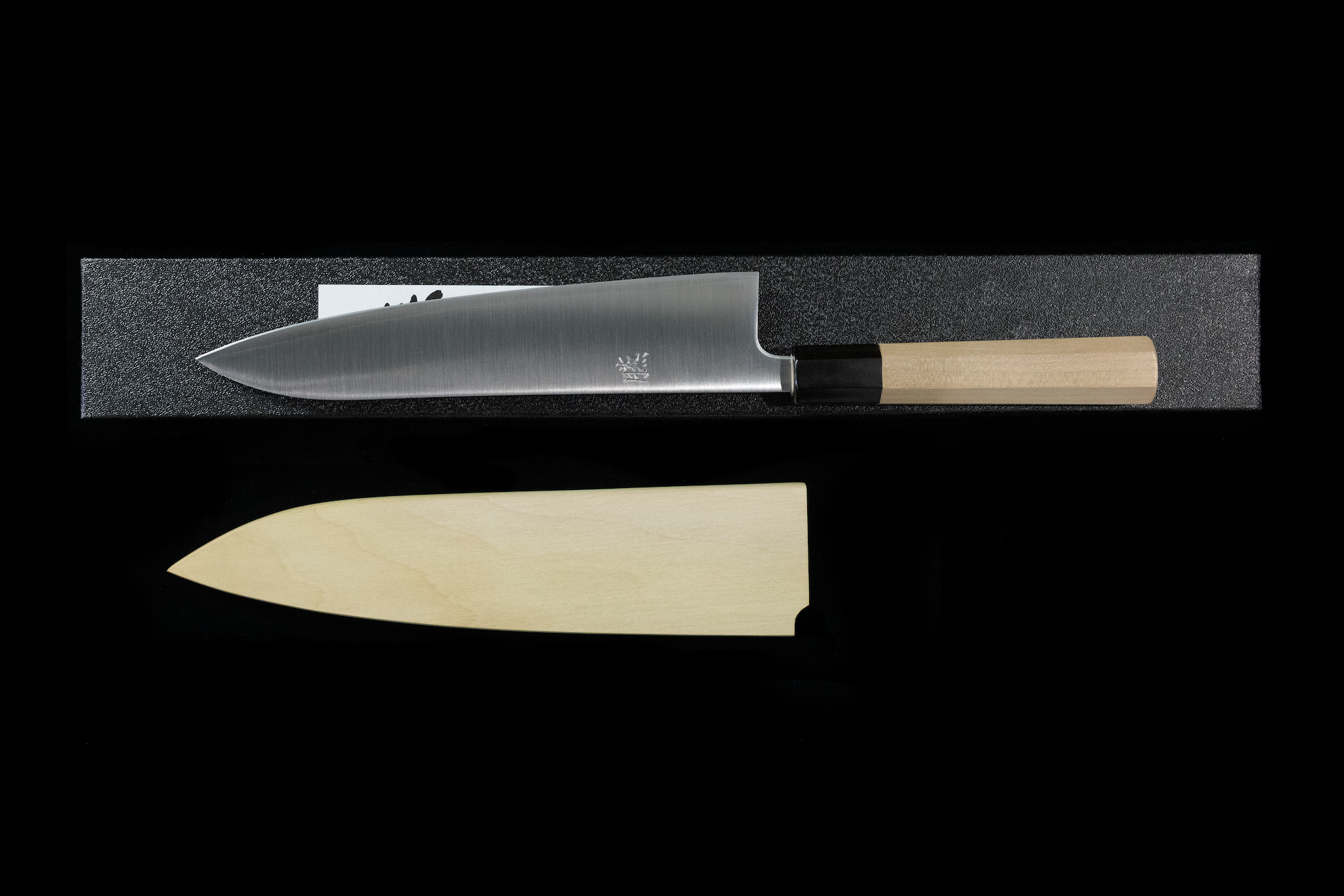 En 210mm Ginsanko Wa-Gyuto