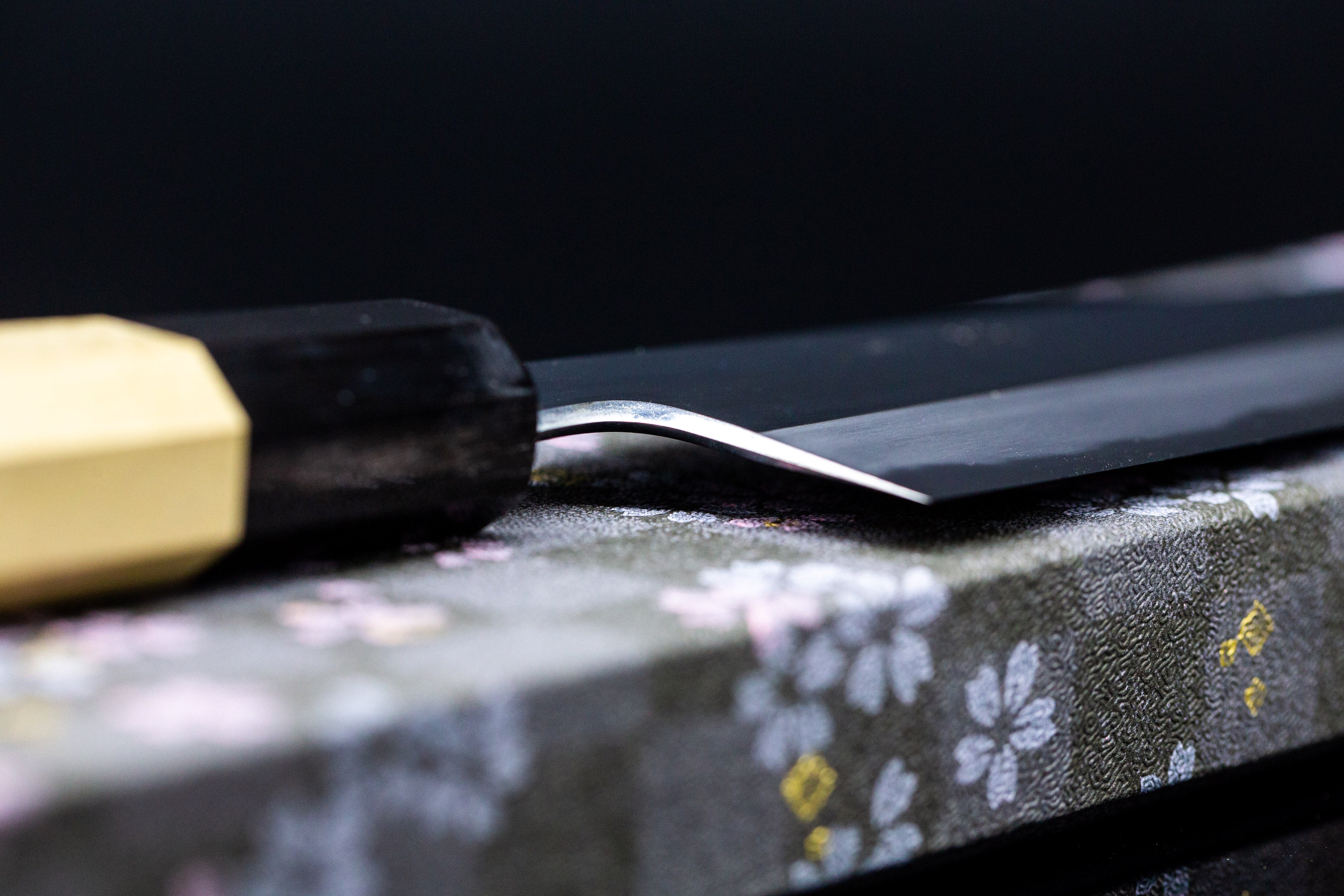 Tangetsu 240mm White #1 Kurouchi Wa-Gyuto