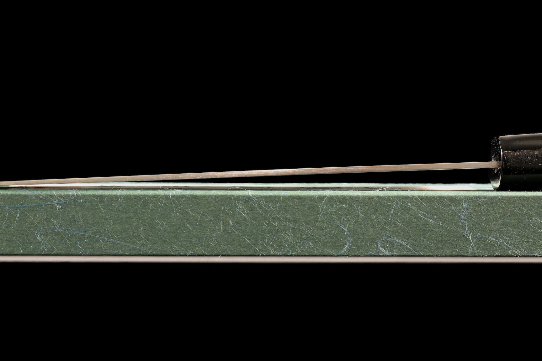 Gesshin Uraku 210mm Stainless Wa-Gyuto with Red Lacquerware Handle and Saya