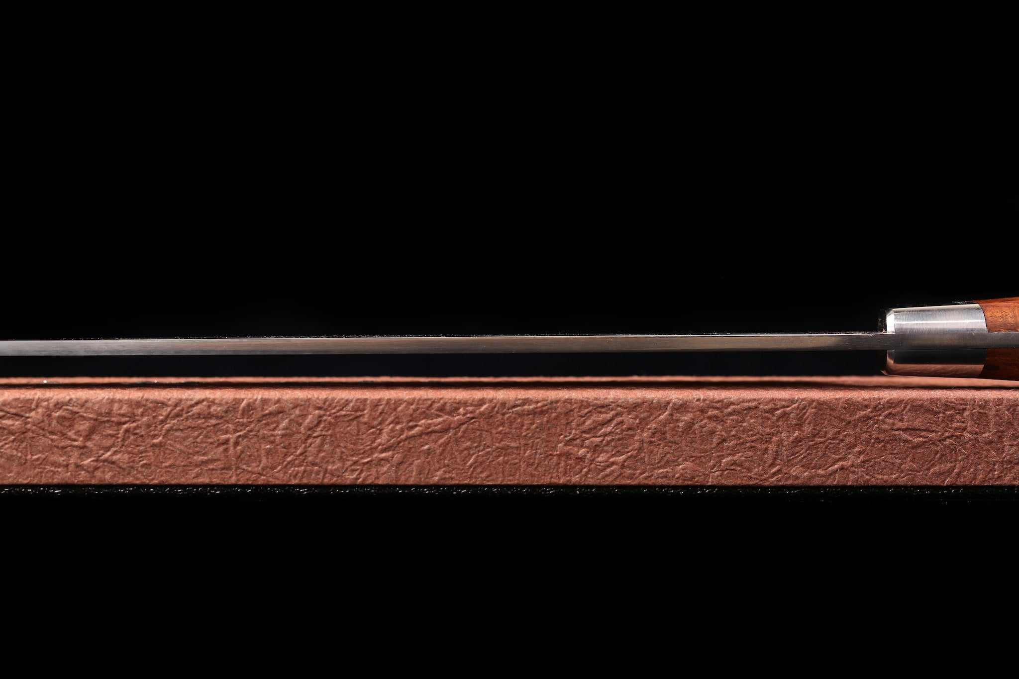 Gesshin Ittetsu 300mm White #2 Mizu-Honyaki Yanagiba with Desert Ironwood Western Handle