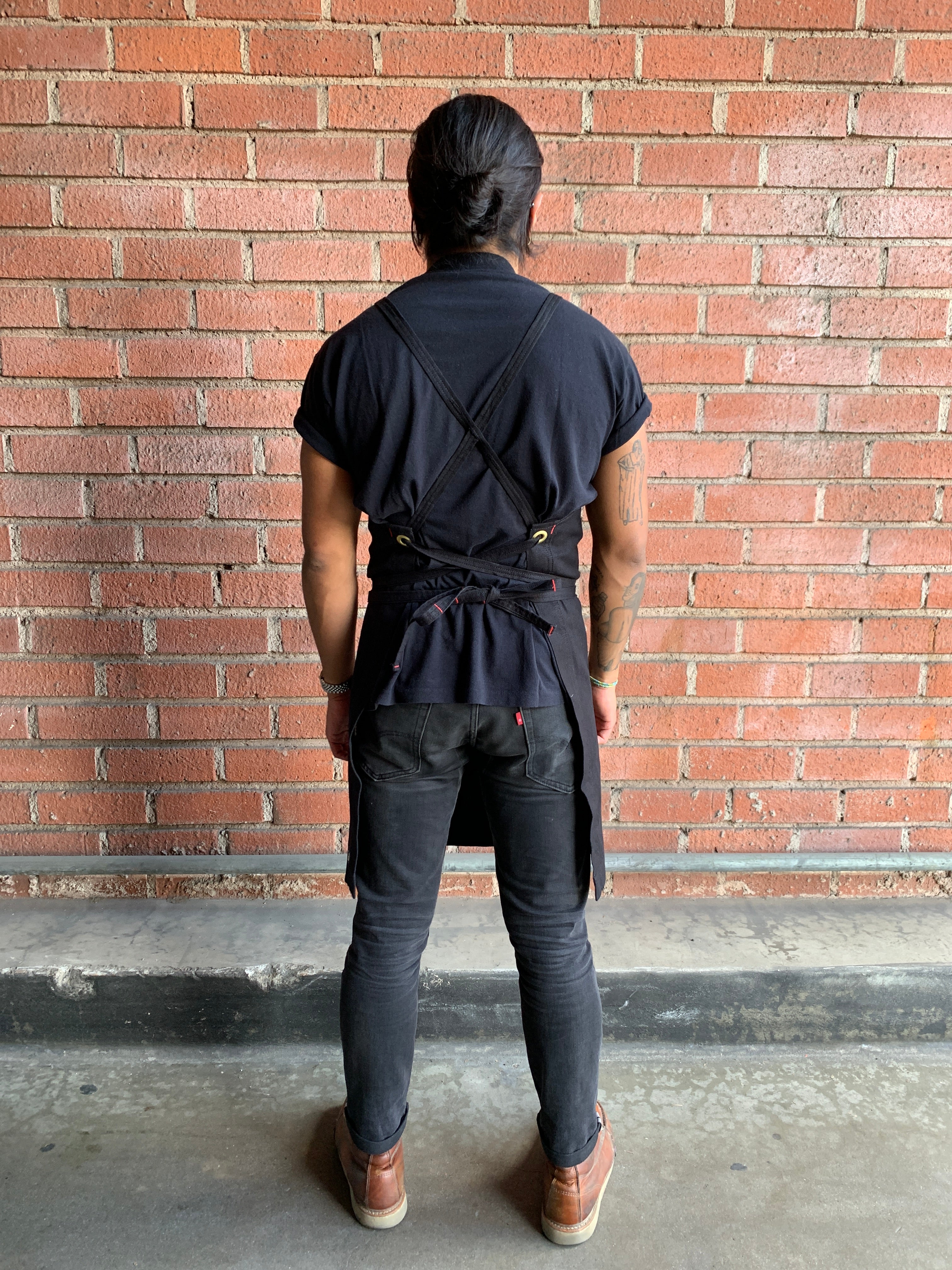 White Bark Workwear Full Cross-Back Apron - Black