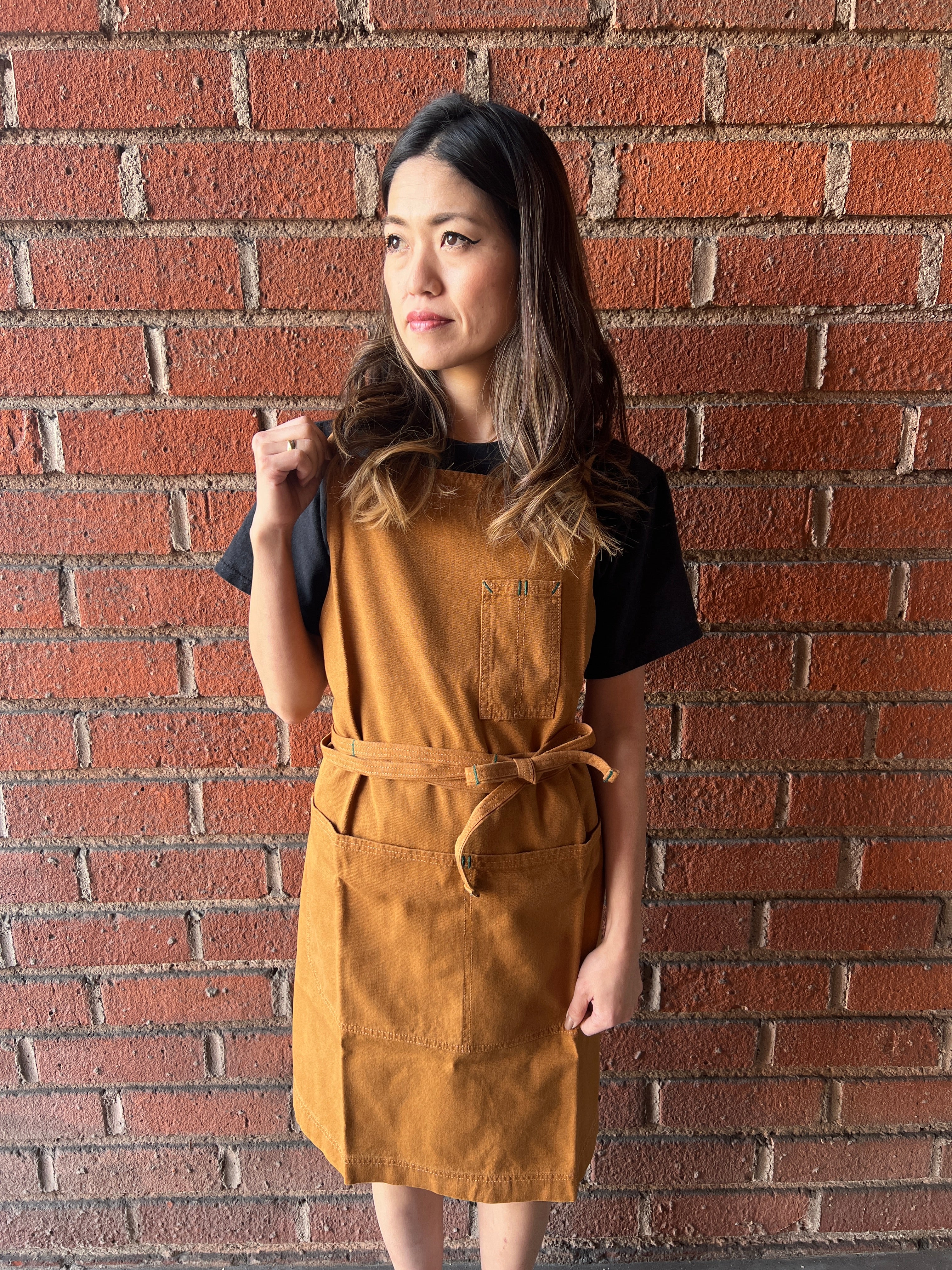 White Bark Workwear Full Cross-Back Apron - Caramel