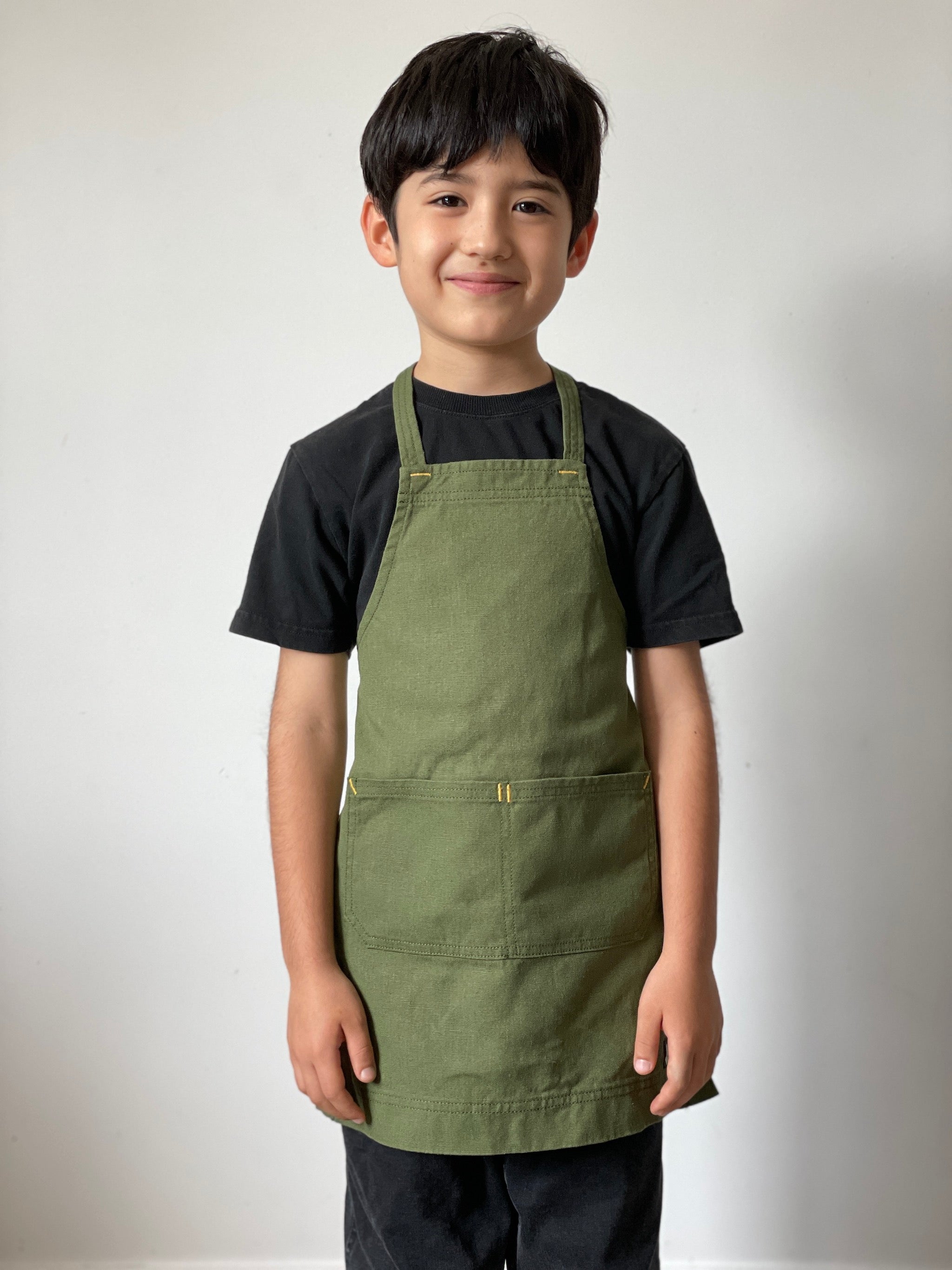 White Bark Workwear Children's Apron