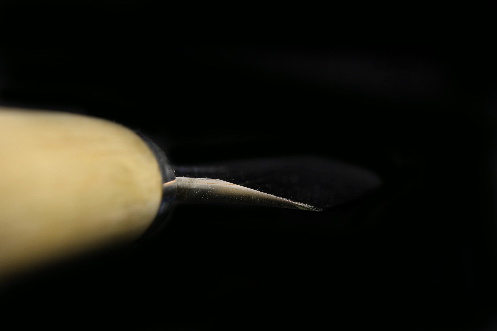 Jin 195mm High Speed Steel Mioroshi Deba with Saya P-01