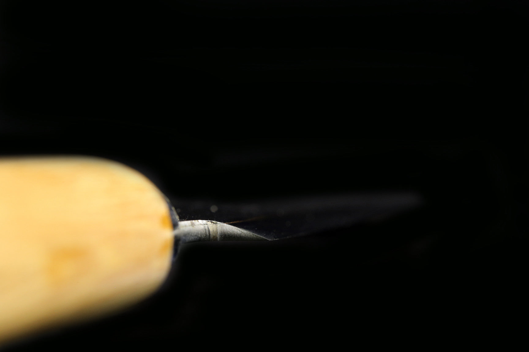 Jin 205mm High Speed Steel Ko-Yanagiba with Saya P-40